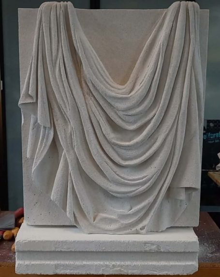 Sculpture sur pierre